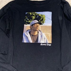 Long sleeve graphic tee